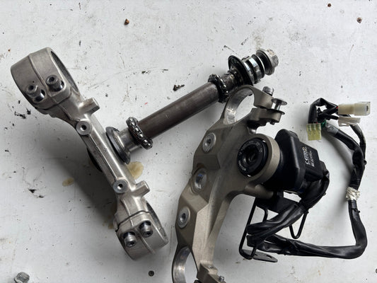 Té de fourche inférieur et supérieur complet yamaha mt09 2013/2016