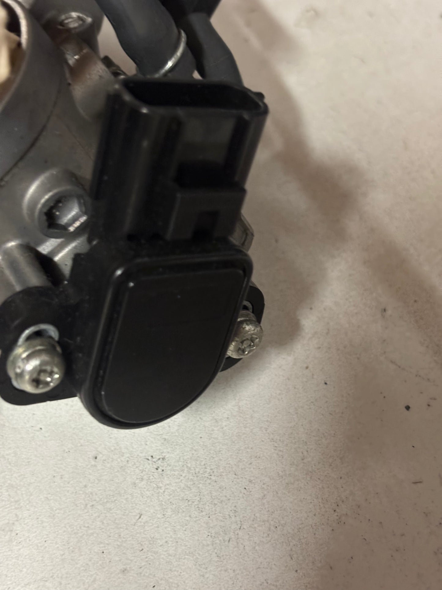 Einspritz-Ansaugrampe Yamaha MT 09 und Tracer 900 2013-2020