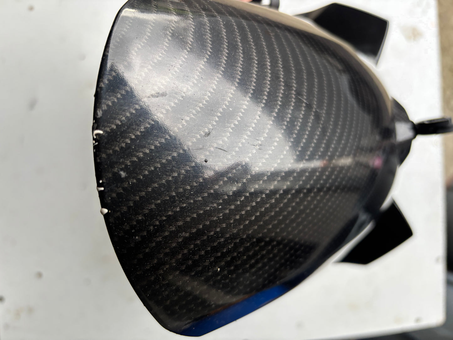 Garde boue avant yamaha mt 09 mt09 2013-2020 effet carbone