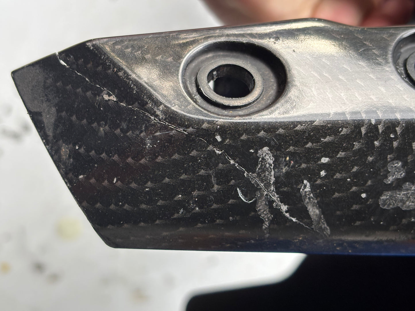 Garde boue avant yamaha mt 09 mt09 2013-2020 effet carbone