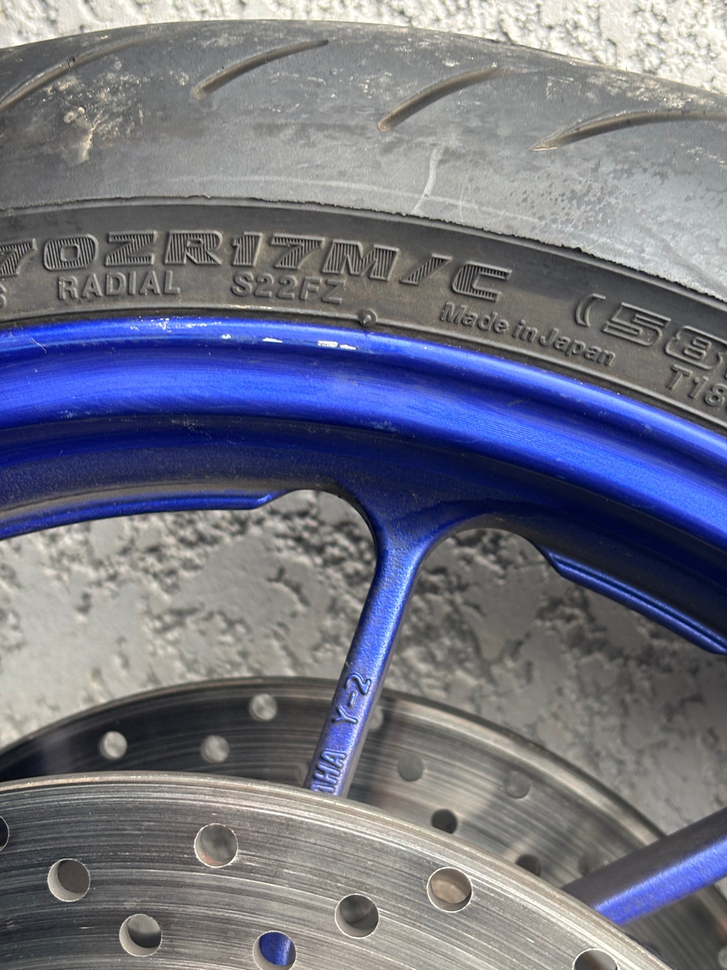 Felgenscheibe vorne hinten ABS Yamaha mt09 /tracer 2013-2020