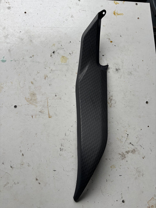 Carénage latéral droit protection réservoir  Kawasaki Er6n er6f 2009/2011