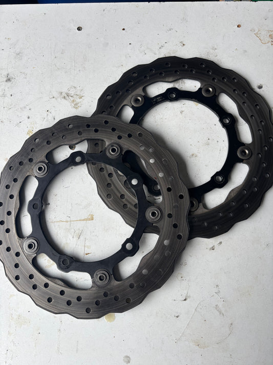 Disques de frein avant  yamaha mt07 mt-07 2014/2017