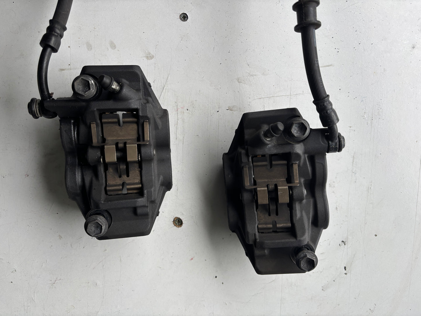 Paire Étrier frein avant yamaha Mt09 tracer 900 radial 108 mm