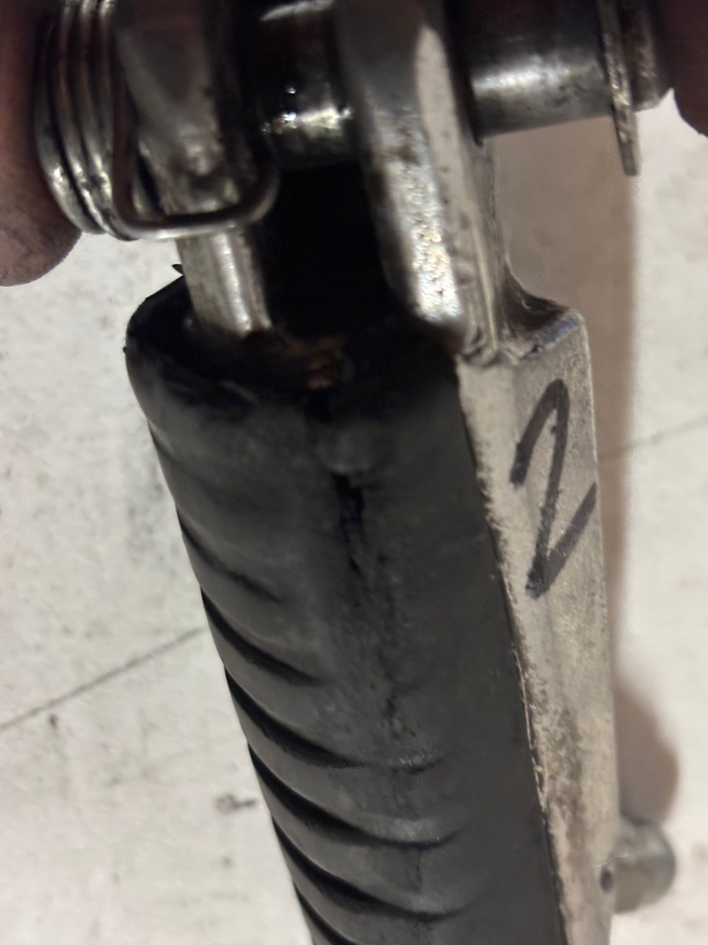 Repose cale pied avant gauche kawasaki er6n er6f 2009-2016