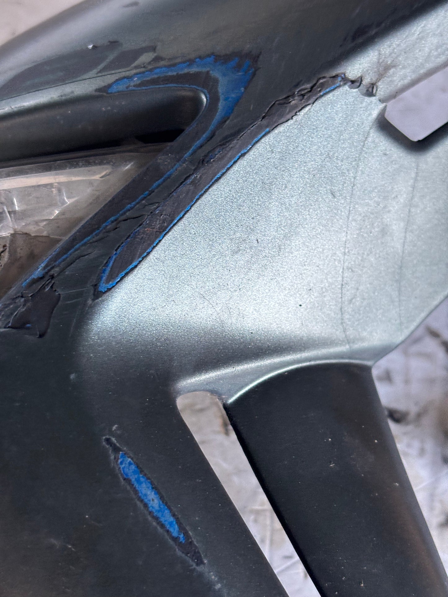 Écope gauche Kawasaki Er6n 2009/2011