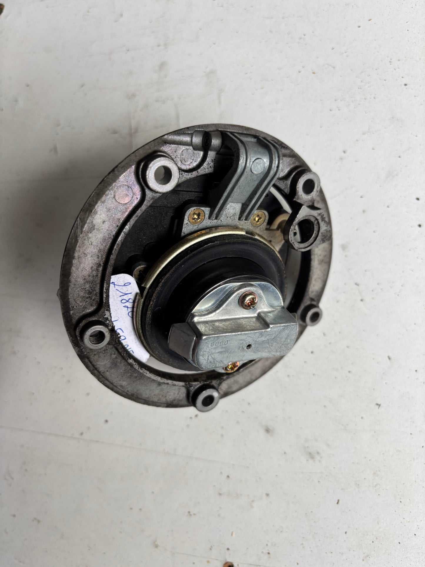 Serrure Trappe essence 1 clé Kawasaki Er6n Er6f  2005/2011