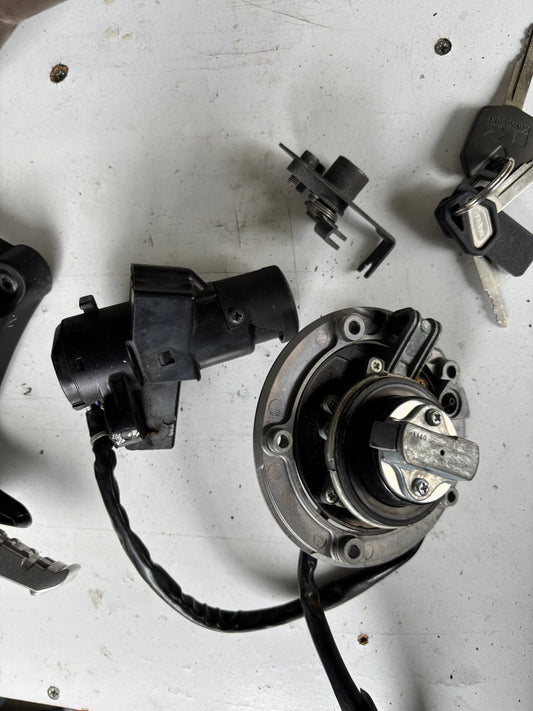 Kit serrure démarrage Kawasaki Er6n Er6f  2005/2011