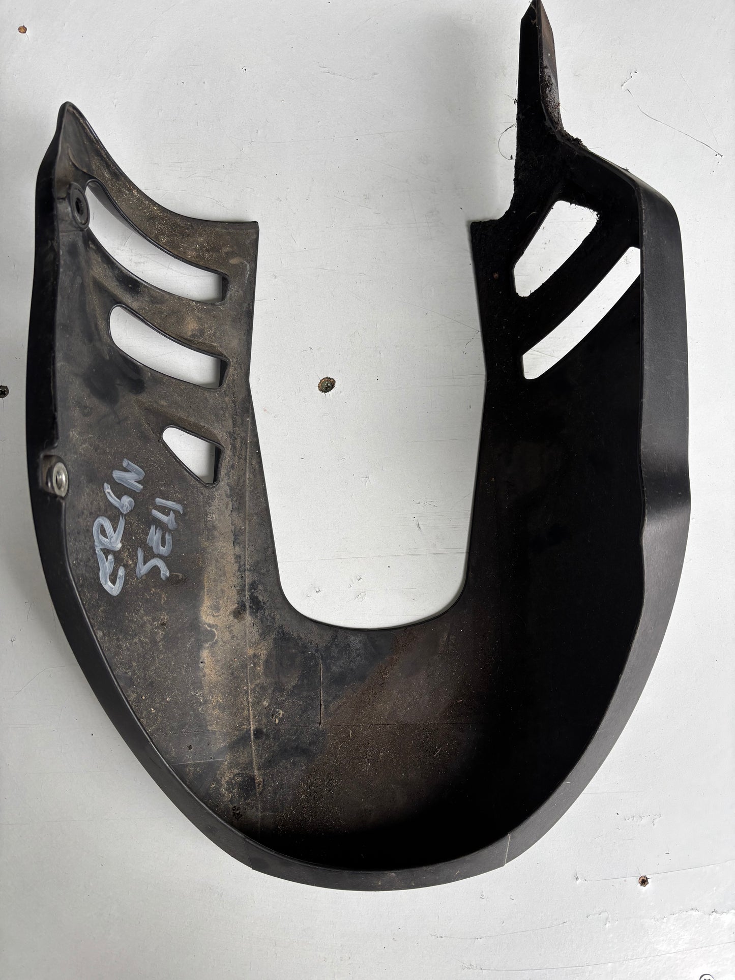 Sabot moteur inferieur Kawasaki Er6n 2009/2011