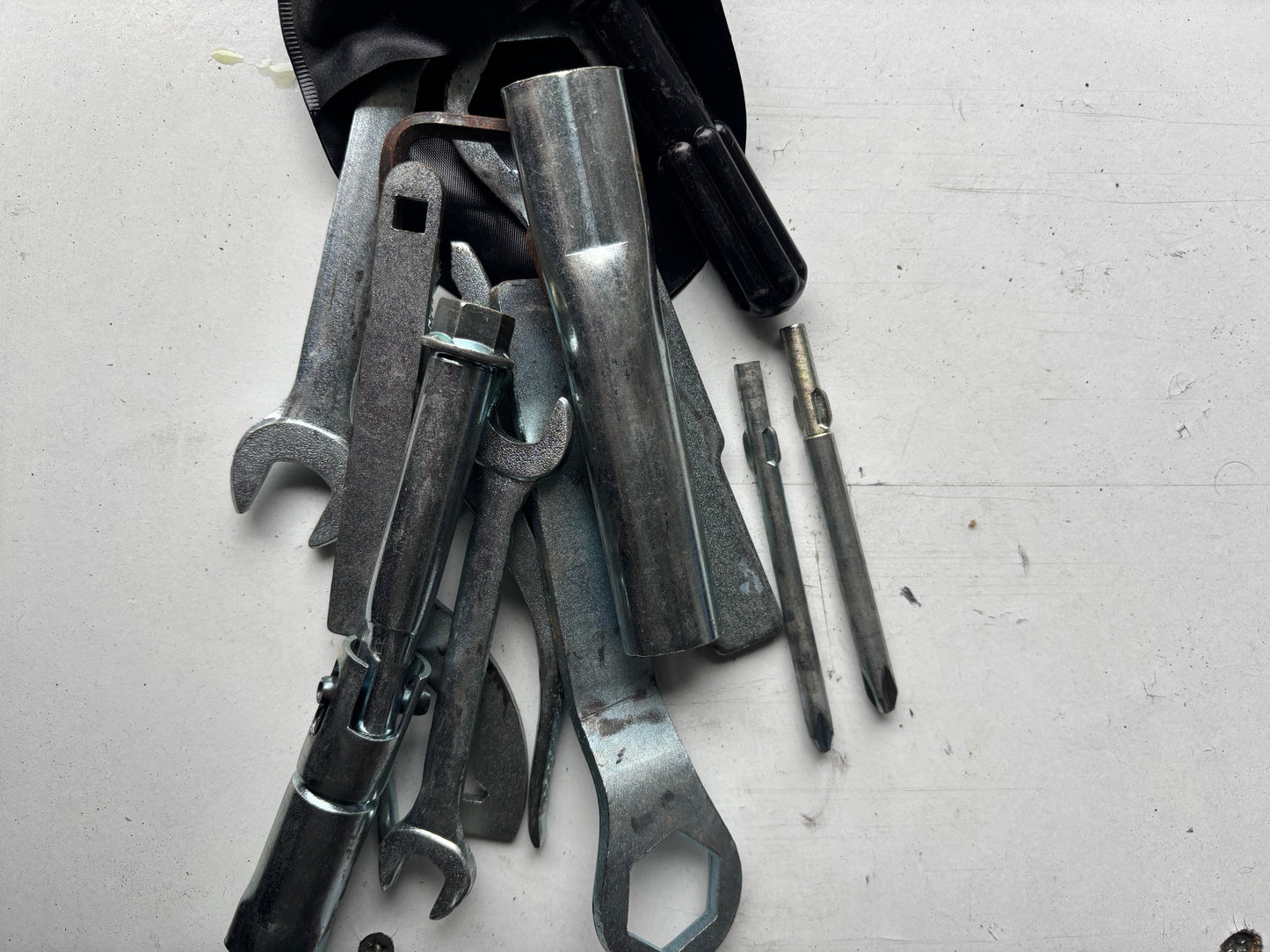 Trousse outil clé Kawasaki Er6n er6f 2009/2011