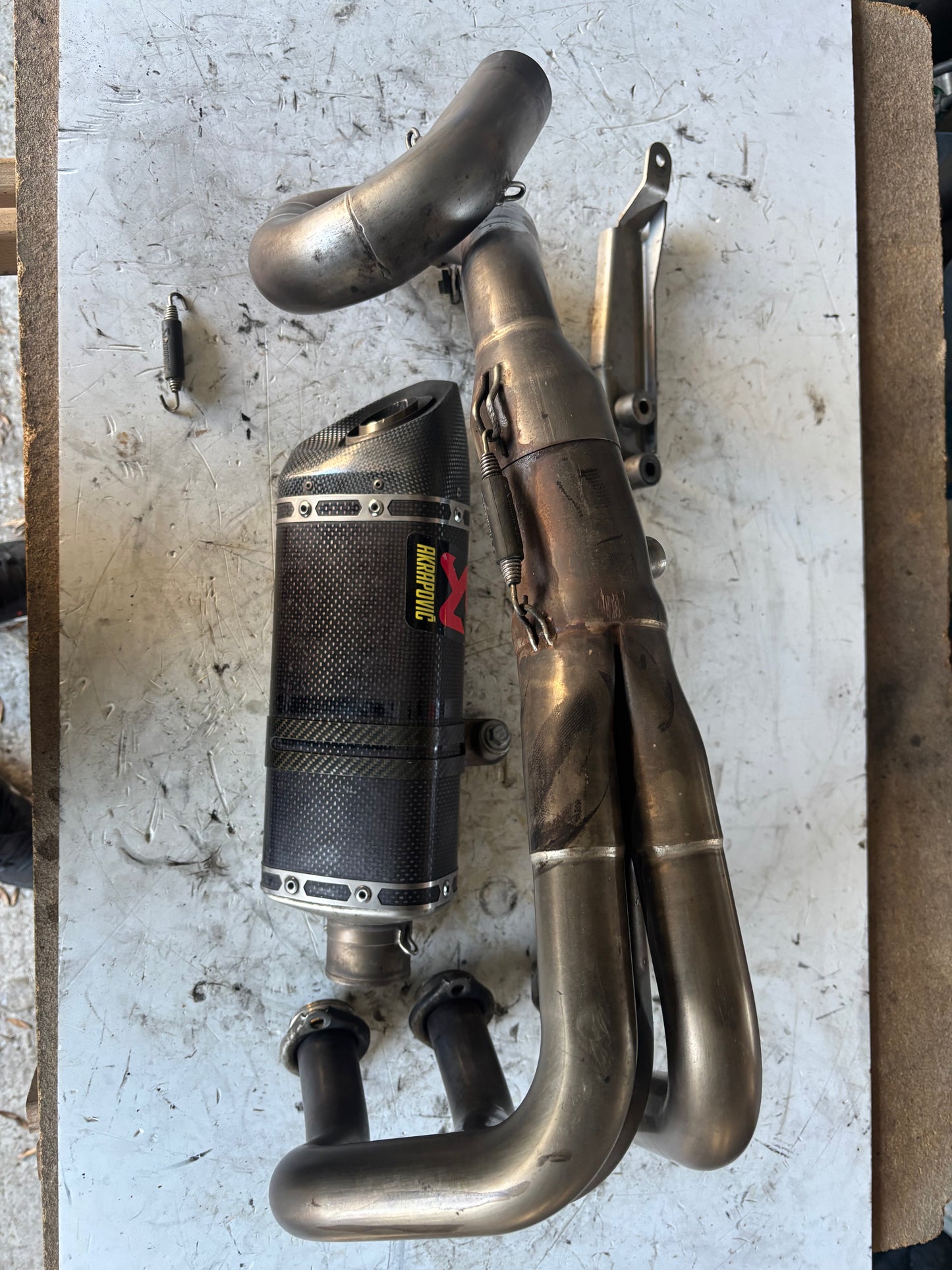 Ligne échappement akrapovic  S-Y9R2-AFC yamaha mt 09 mt09 2013-2020