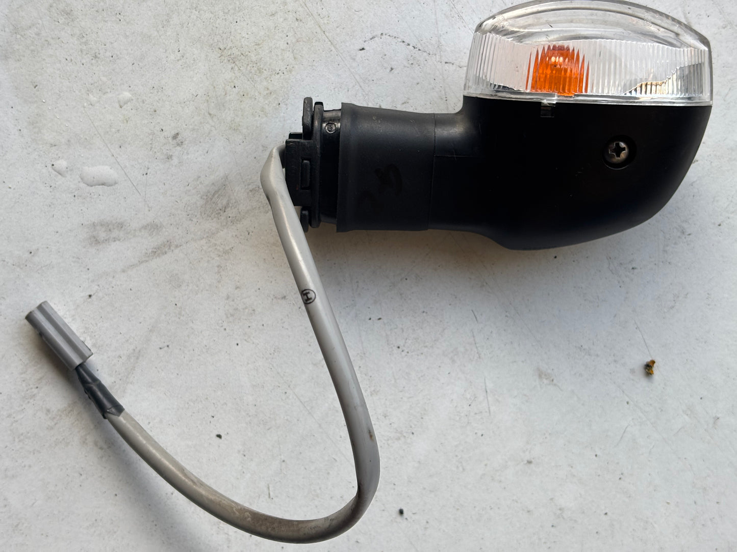 Clignotant  avant gauche yamaha tracer 900 2015/2020