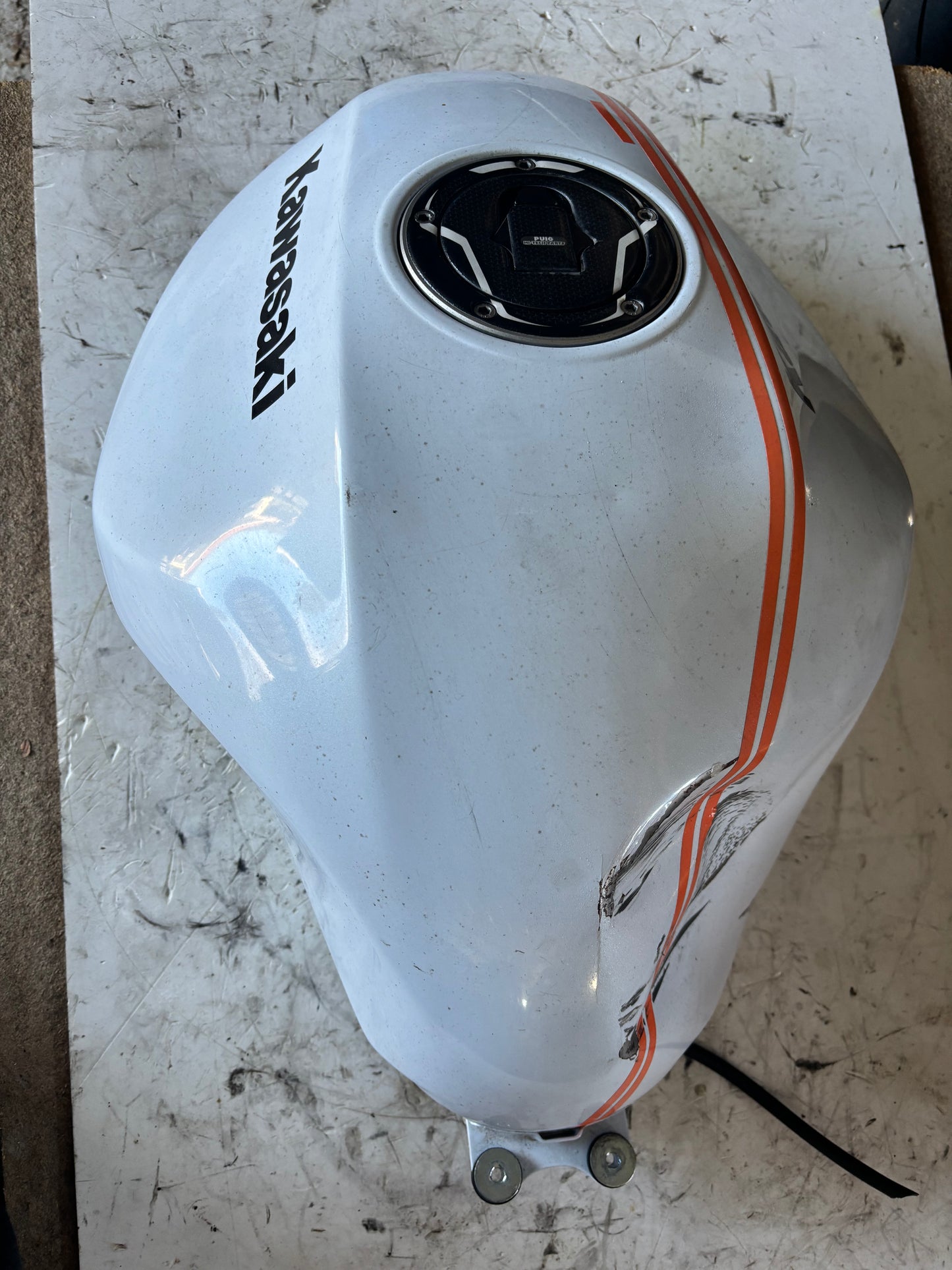 Réservoir essence Kawasaki Er6F Er6n 2009/2011 fuel tank