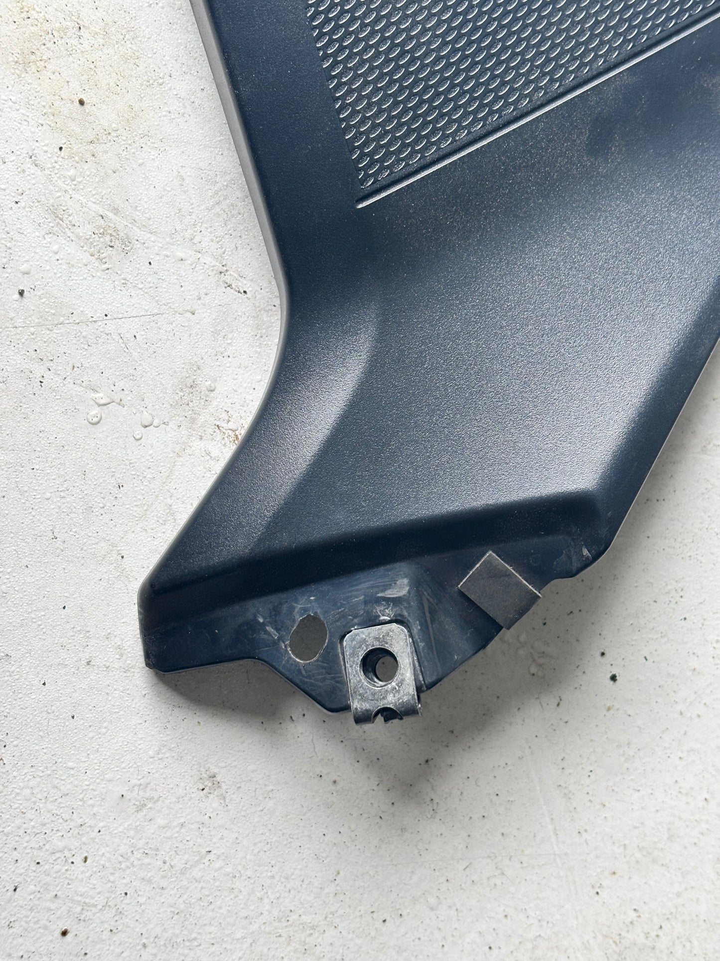 Yamaha mt09 left side protection pad