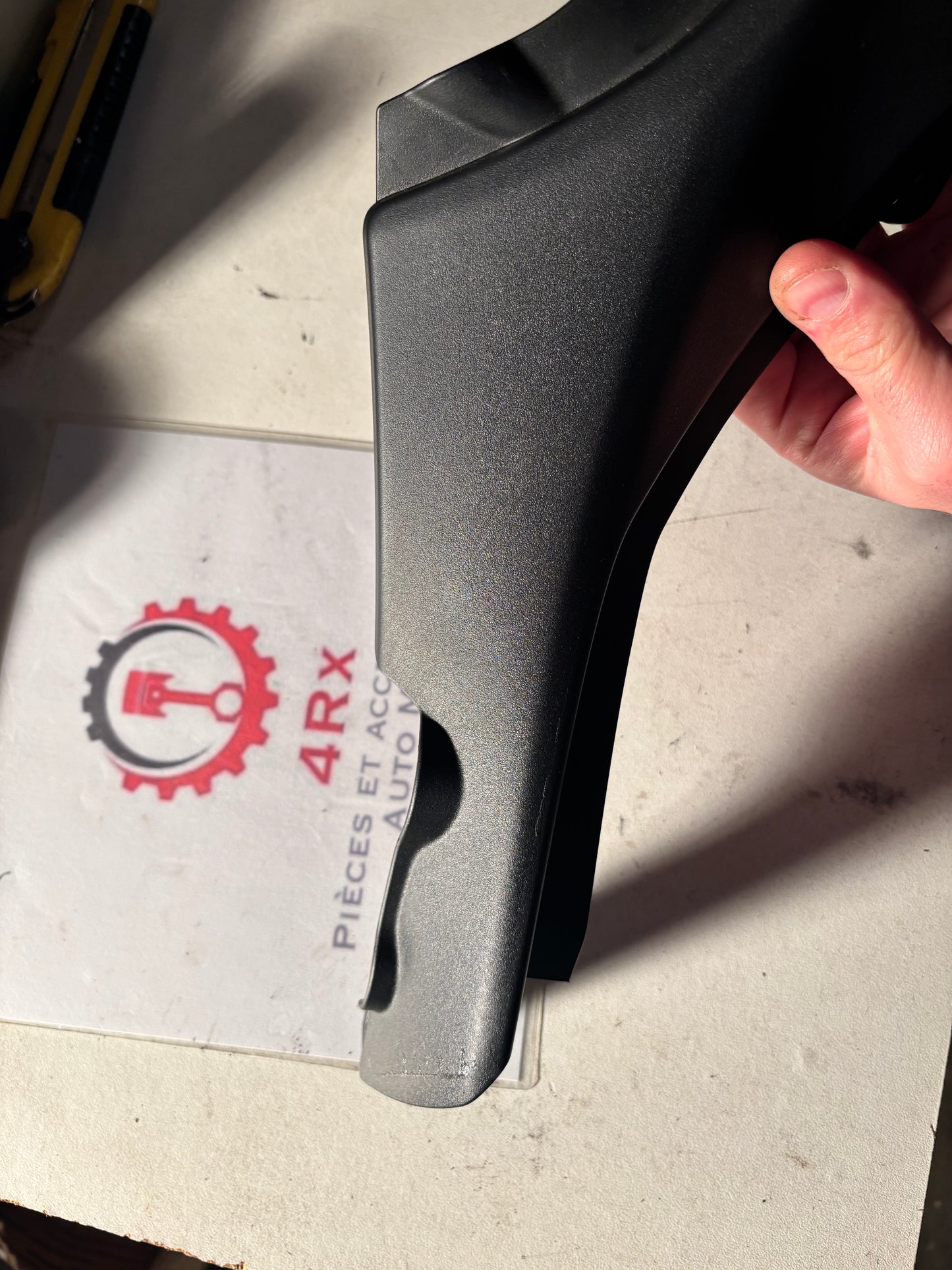 Linke Untersitzschutzverkleidung Yamaha r7 2021-2024 BEB 2171L