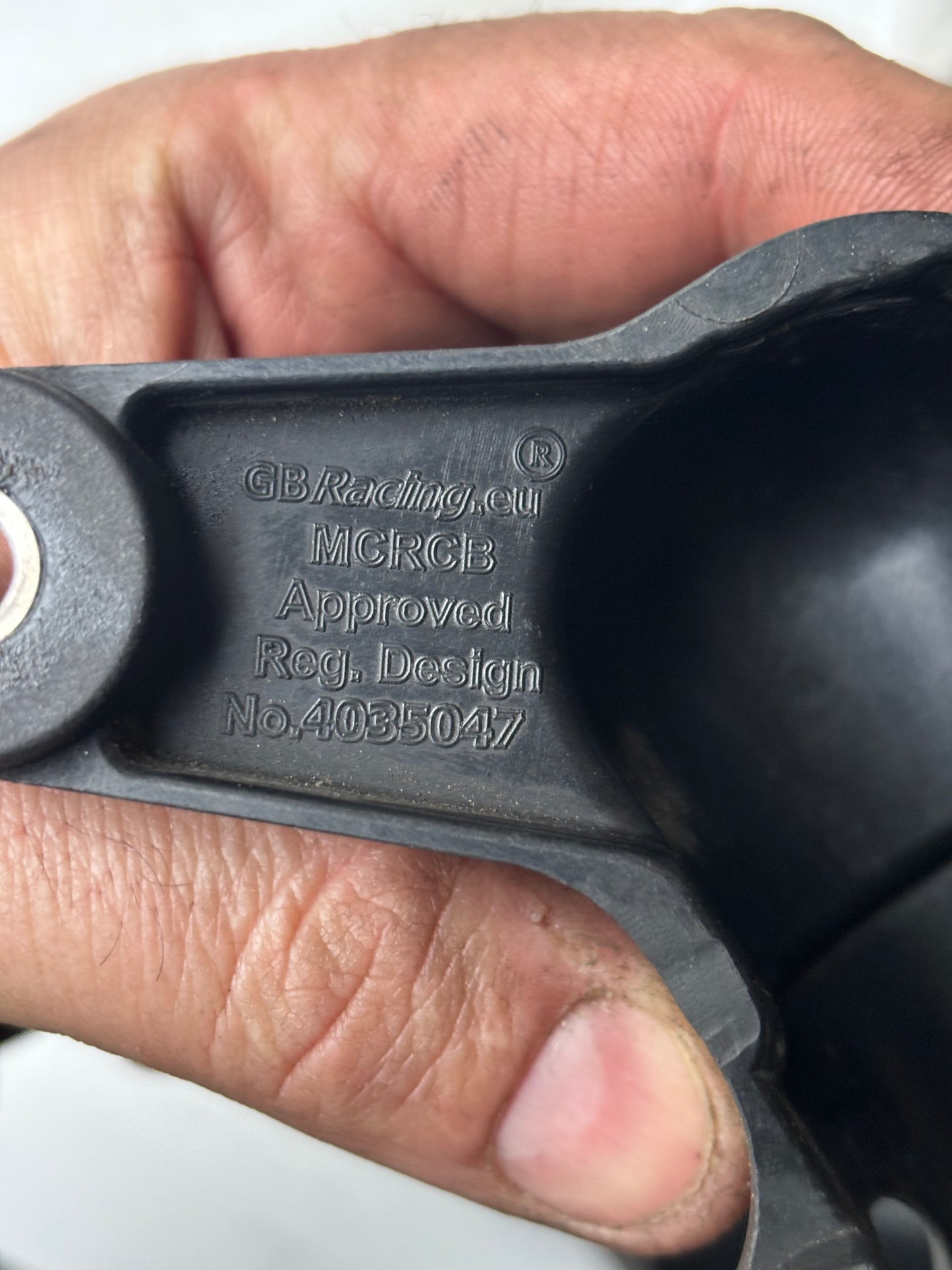 Protection pare carter yamaha mt09 et tracer 900 2013 - 2020 GB racing