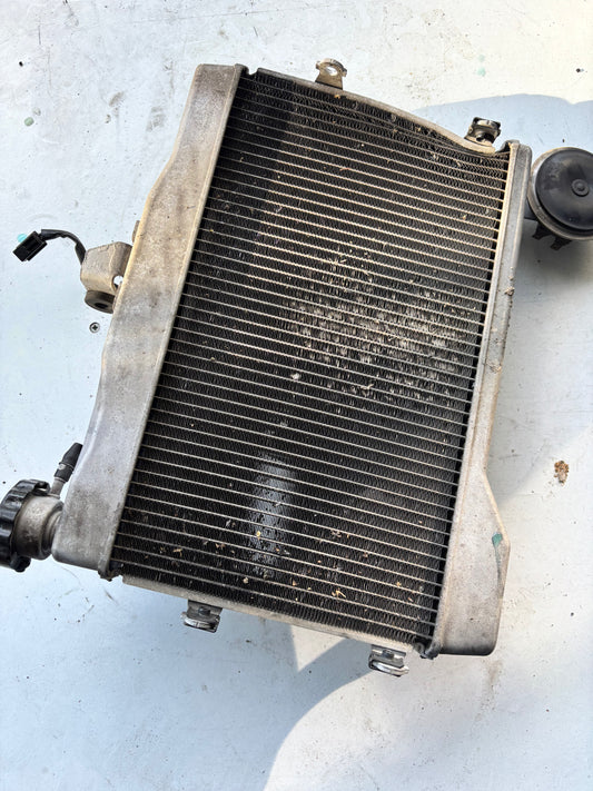 Radiateur/ ventilateur  yamaha mt 07 mt07 tracer 700 2014/2024