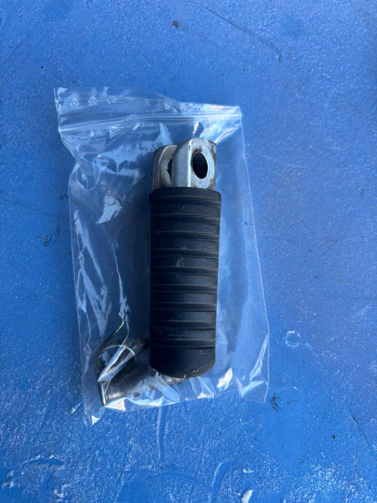 Kawasaki ER6N ER6F 2012-2016 Fußstütze vorne links