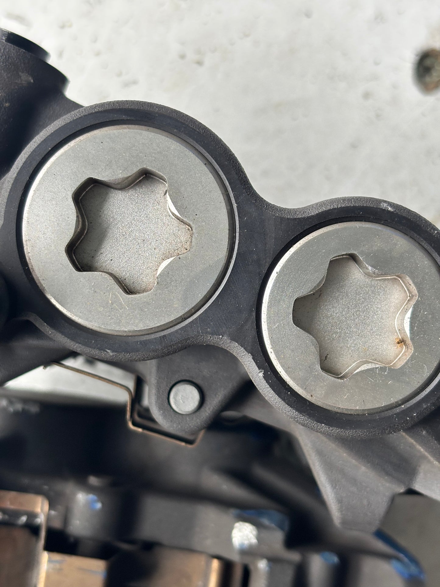 Étrier frein avant yamaha Mt09 tracer 900 radial 108 mm