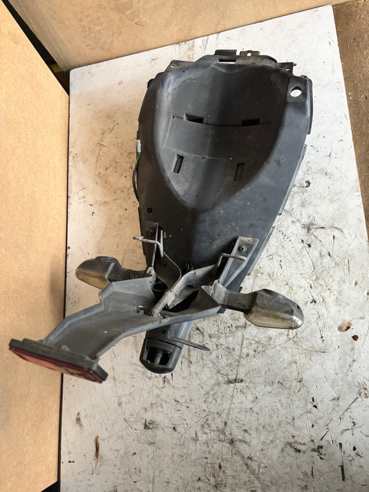 Passage de roue avec support plaque immatriculation Kawasaki Er6n 2009/2011