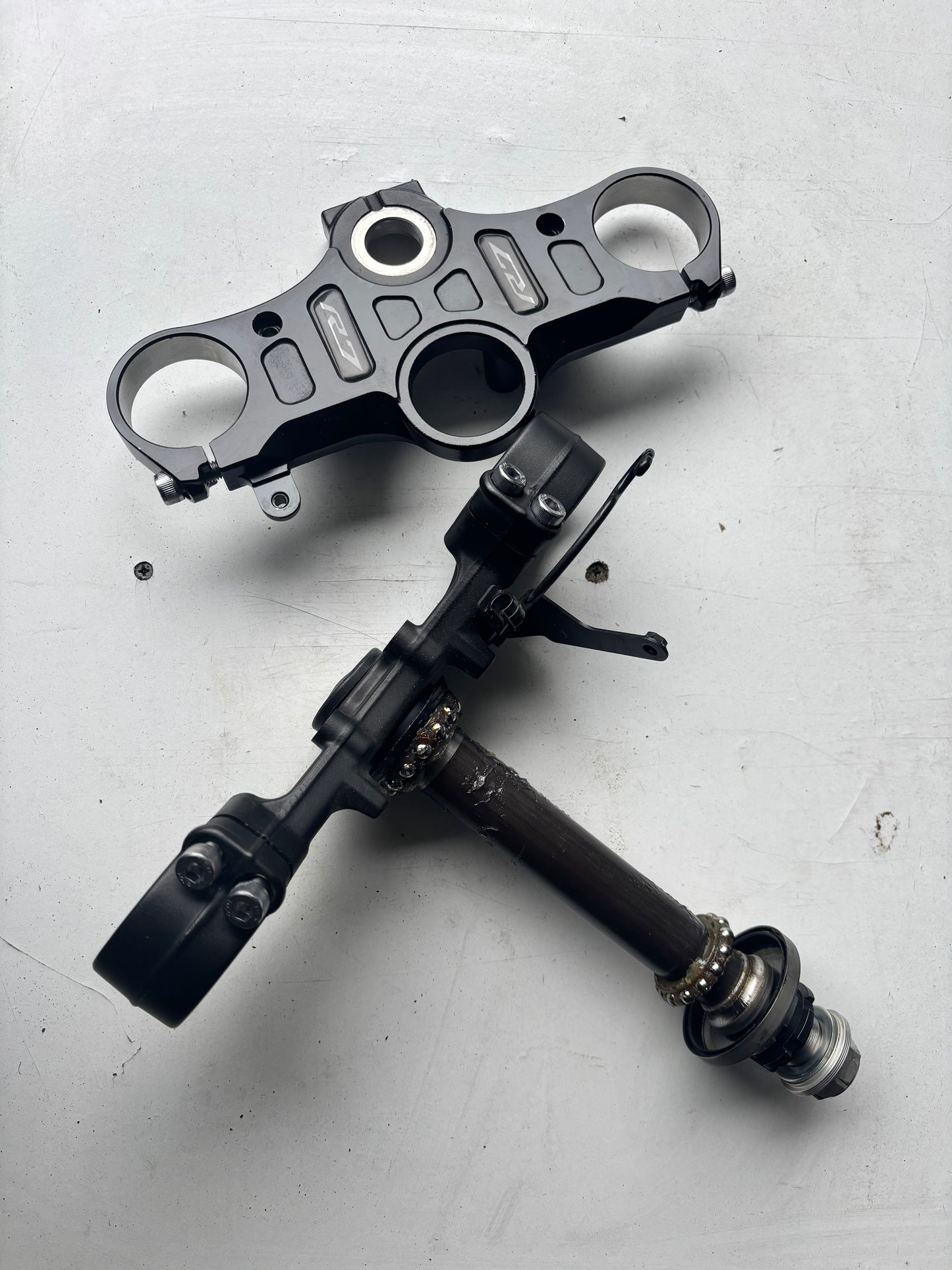 Té complet supérieur / inférieur  Yamaha r7 2021-2024