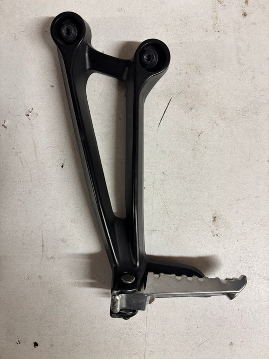 Platine arrière gauche avec repose pied Yamaha Mt07 mt-07 2014/2020