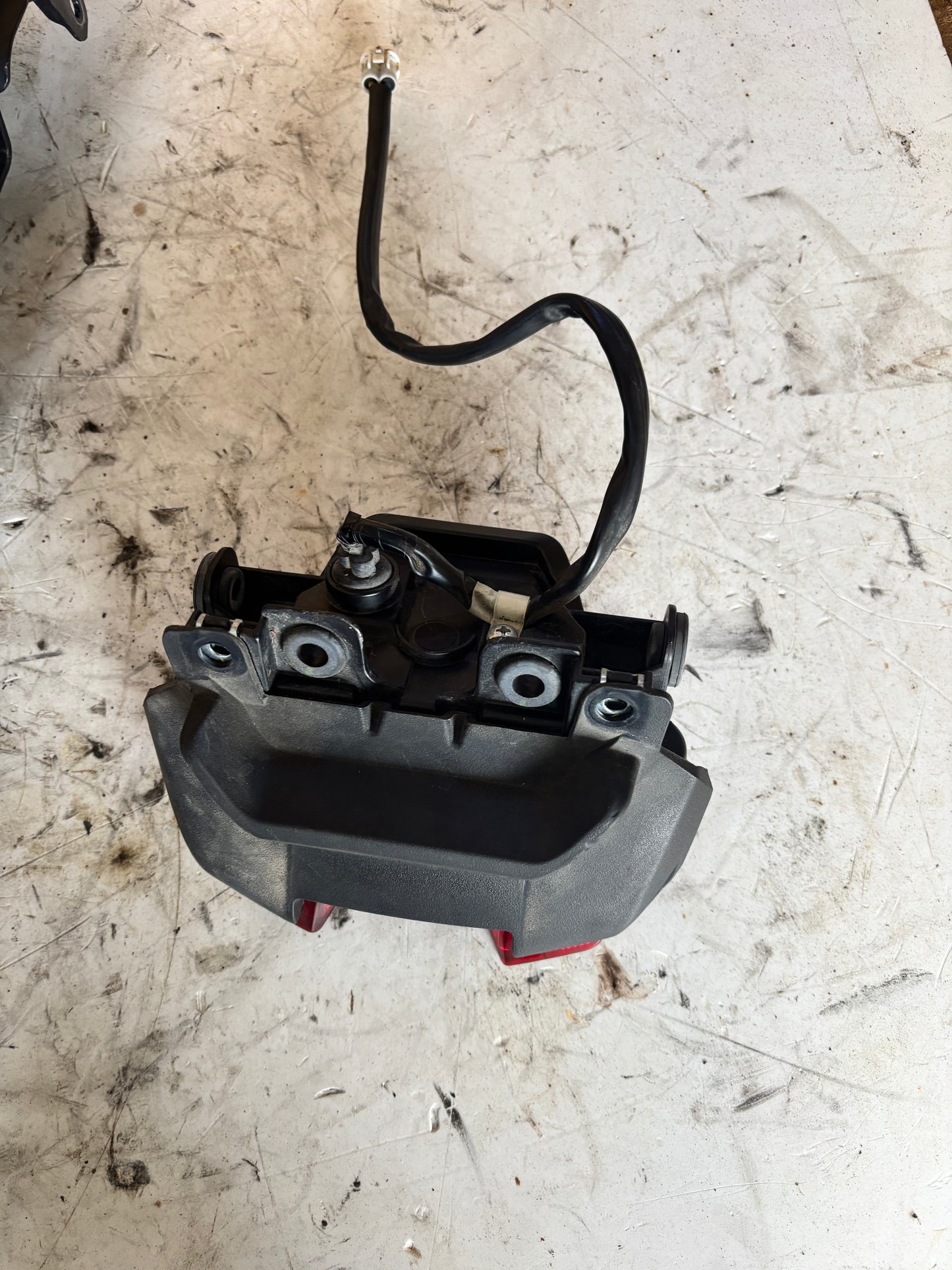 Feu arrière Yamaha mt07 2018 à 2024 B4C847100200