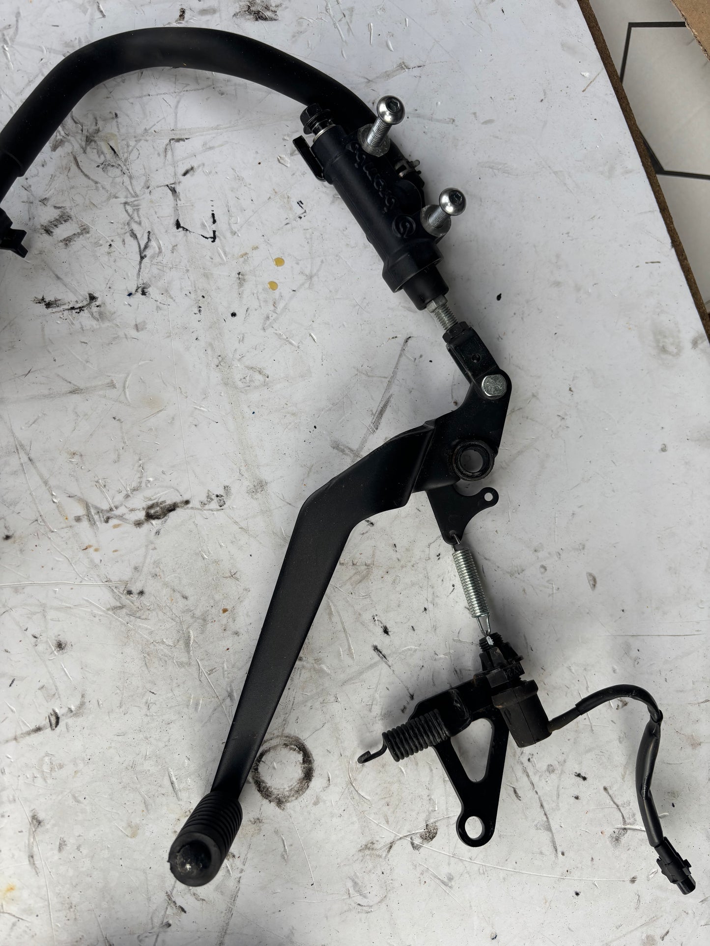 Bremspedal und Hauptbremszylinder Yamaha Tracer 2017/2024