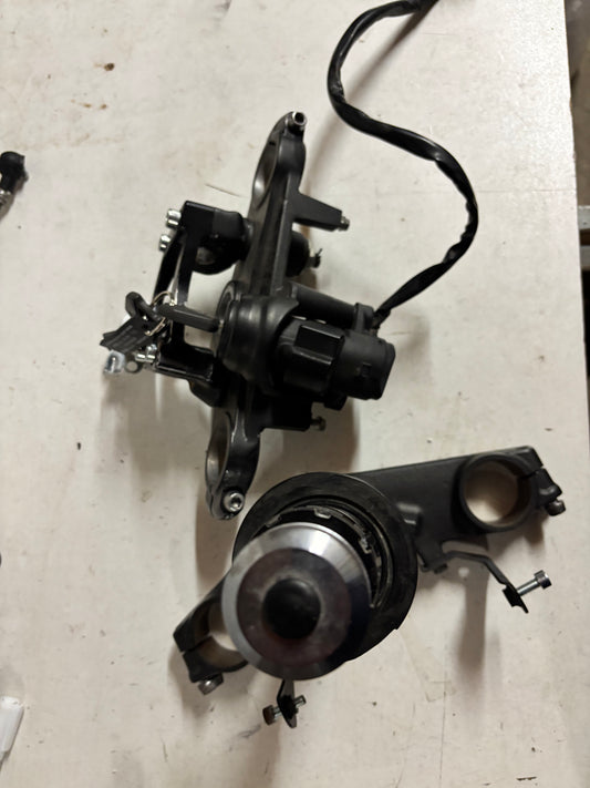 Té fourche inférieur et supérieur Kawasaki Er6n 2009/2011