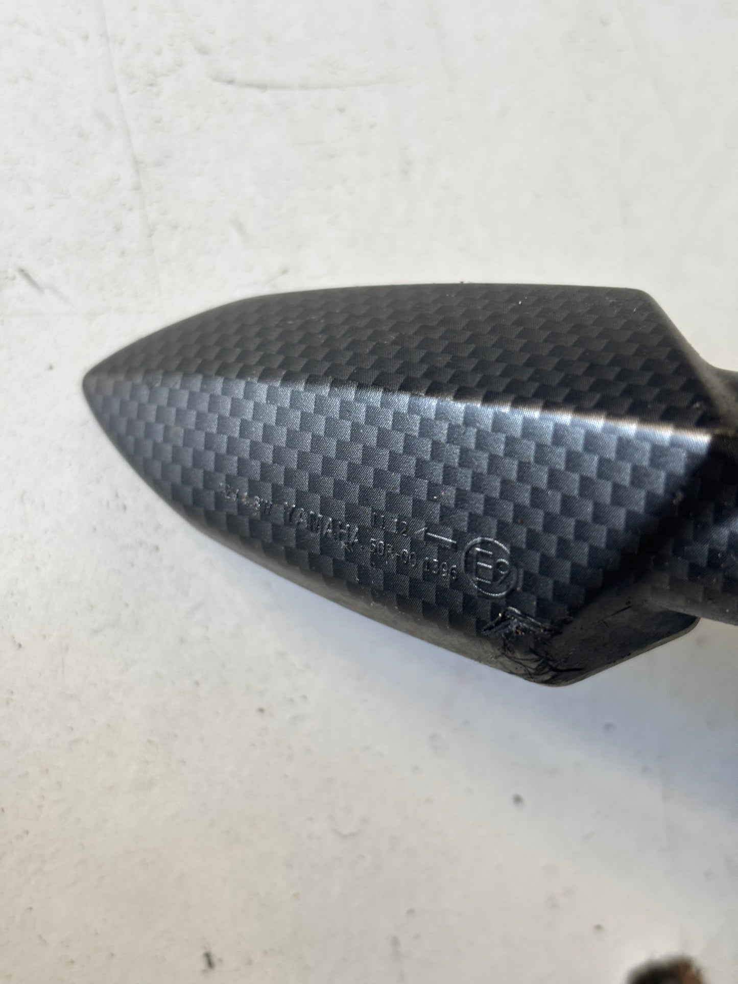 Support clignotant écope gauche yamaha mt07 mt-07 2014 à 2020