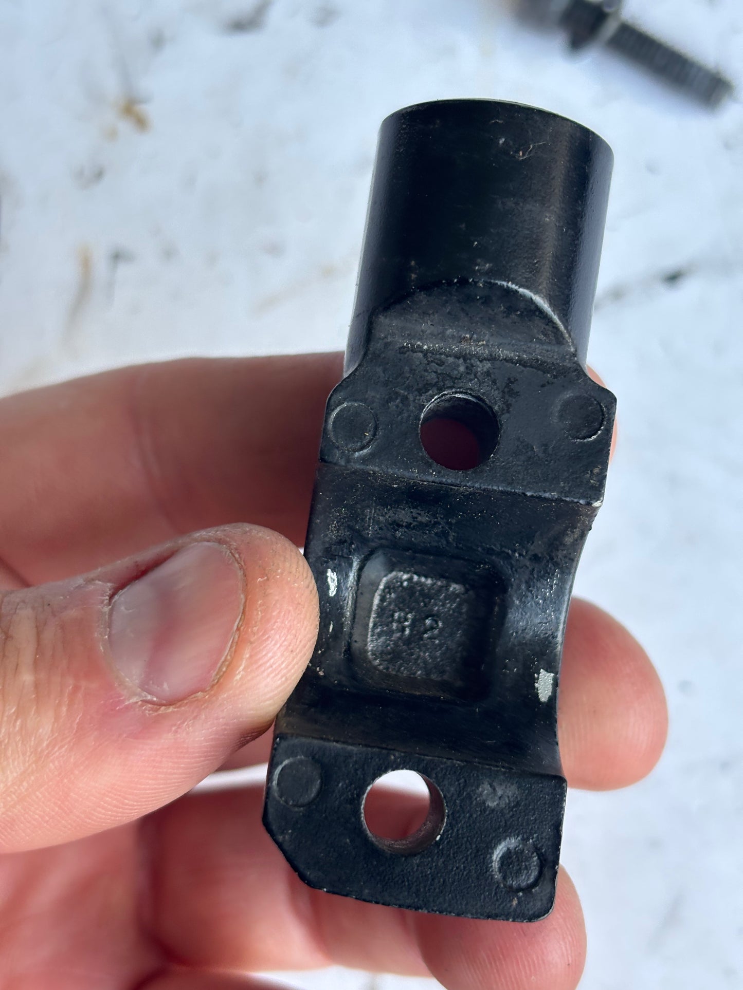 Halbmond-Kupplungsträger Spiegelbefestigung Kawasaki Er6n