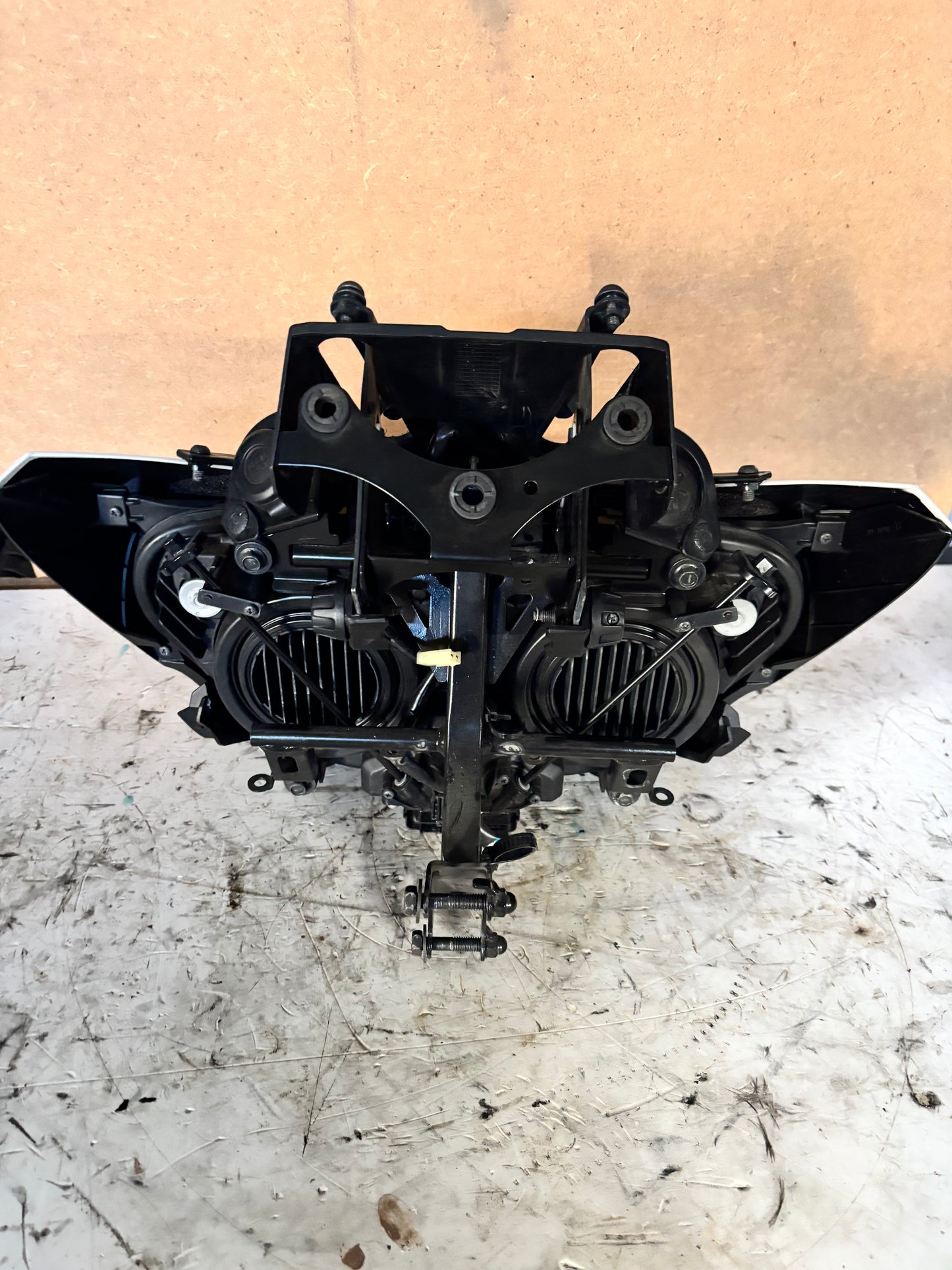 Tête de fourche araignée optique phare Yamaha tracer 900 2015 à 2017