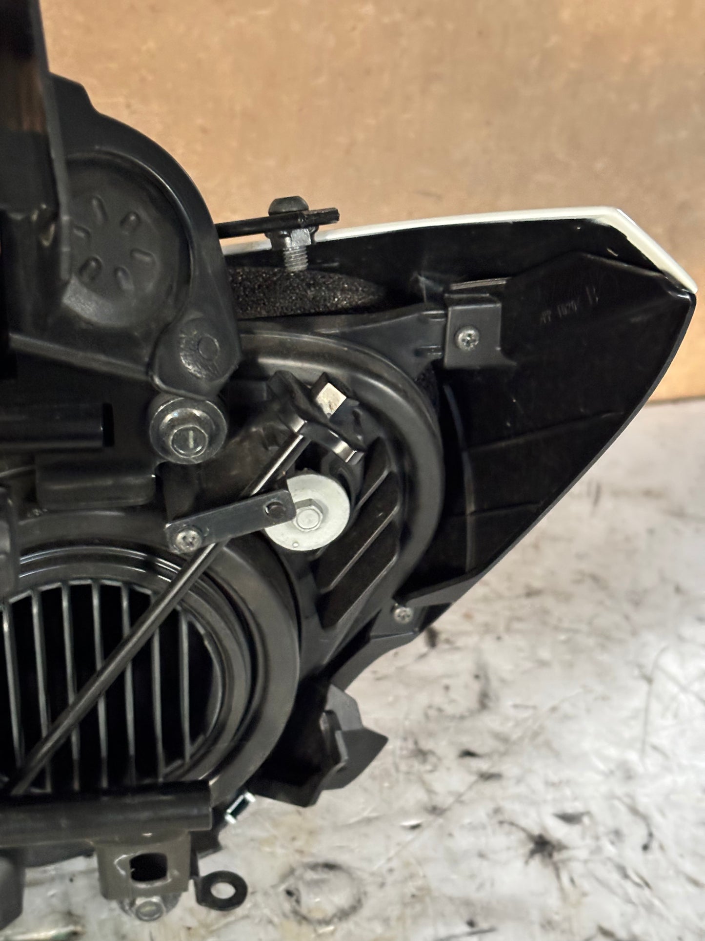 Tête de fourche araignée optique phare Yamaha tracer 900 2015 à 2017