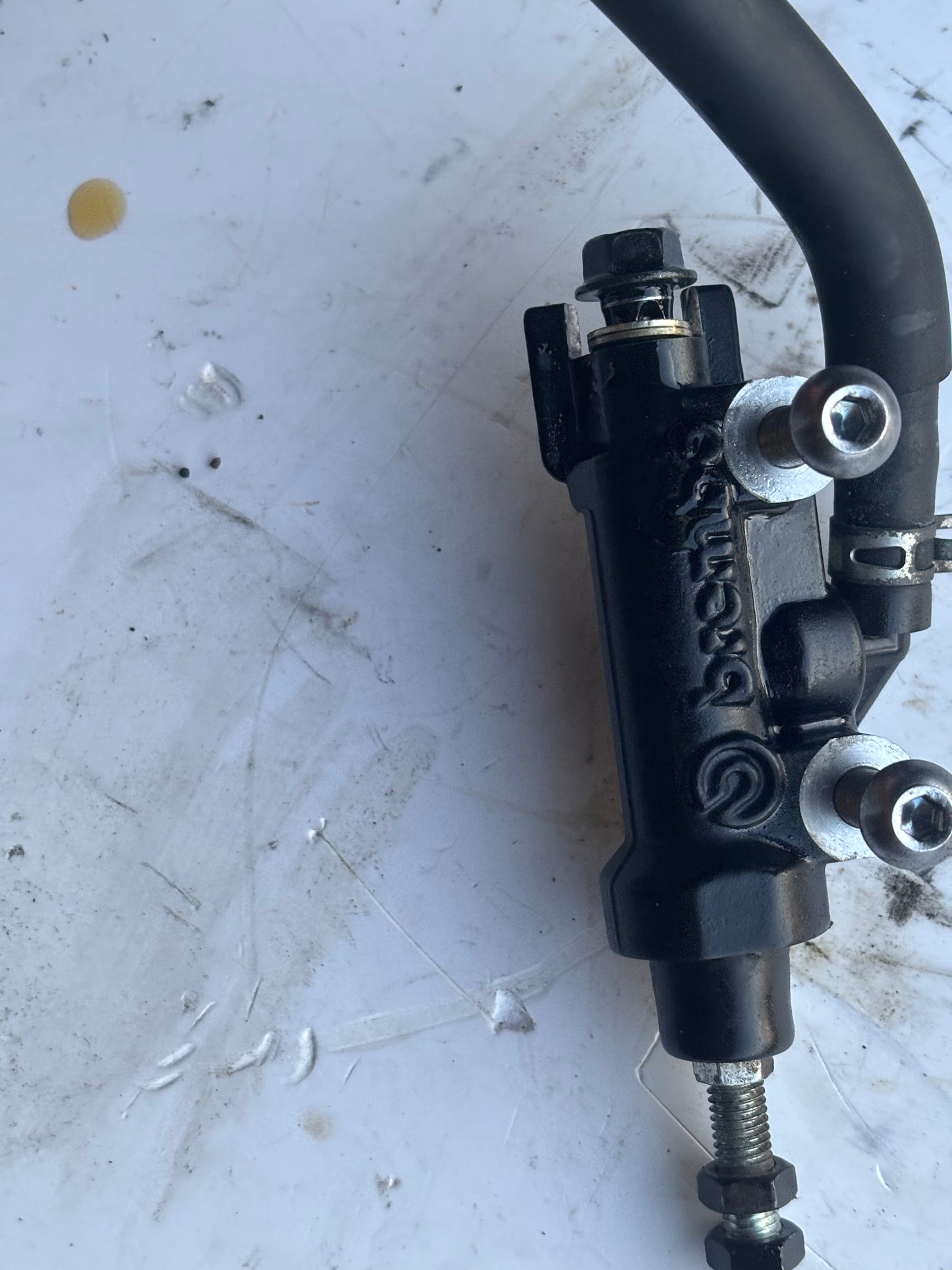 Brembo Yamaha MT Tracer Hinterrad-Hauptbremszylinder