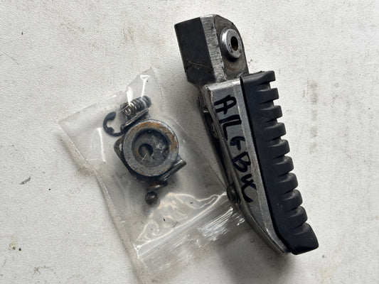 Repose cale pied arrière passager gauche kawasaki er6n er6f 2009-2016