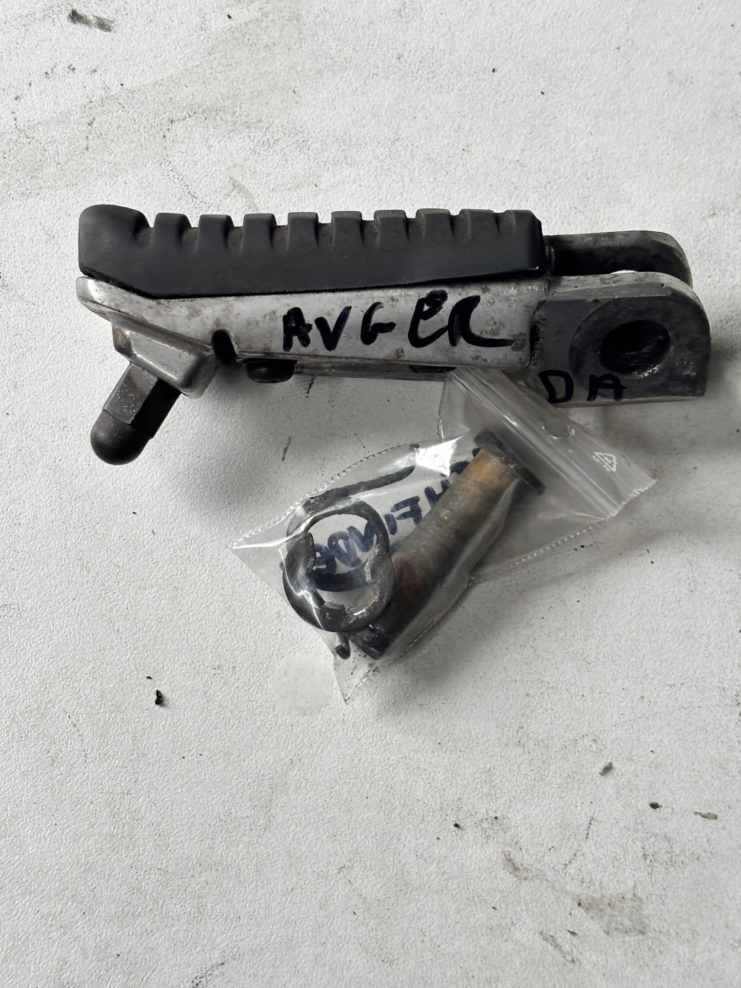 Repose cale pied avant conducteur gauche kawasaki er6n er6f 2009-2016