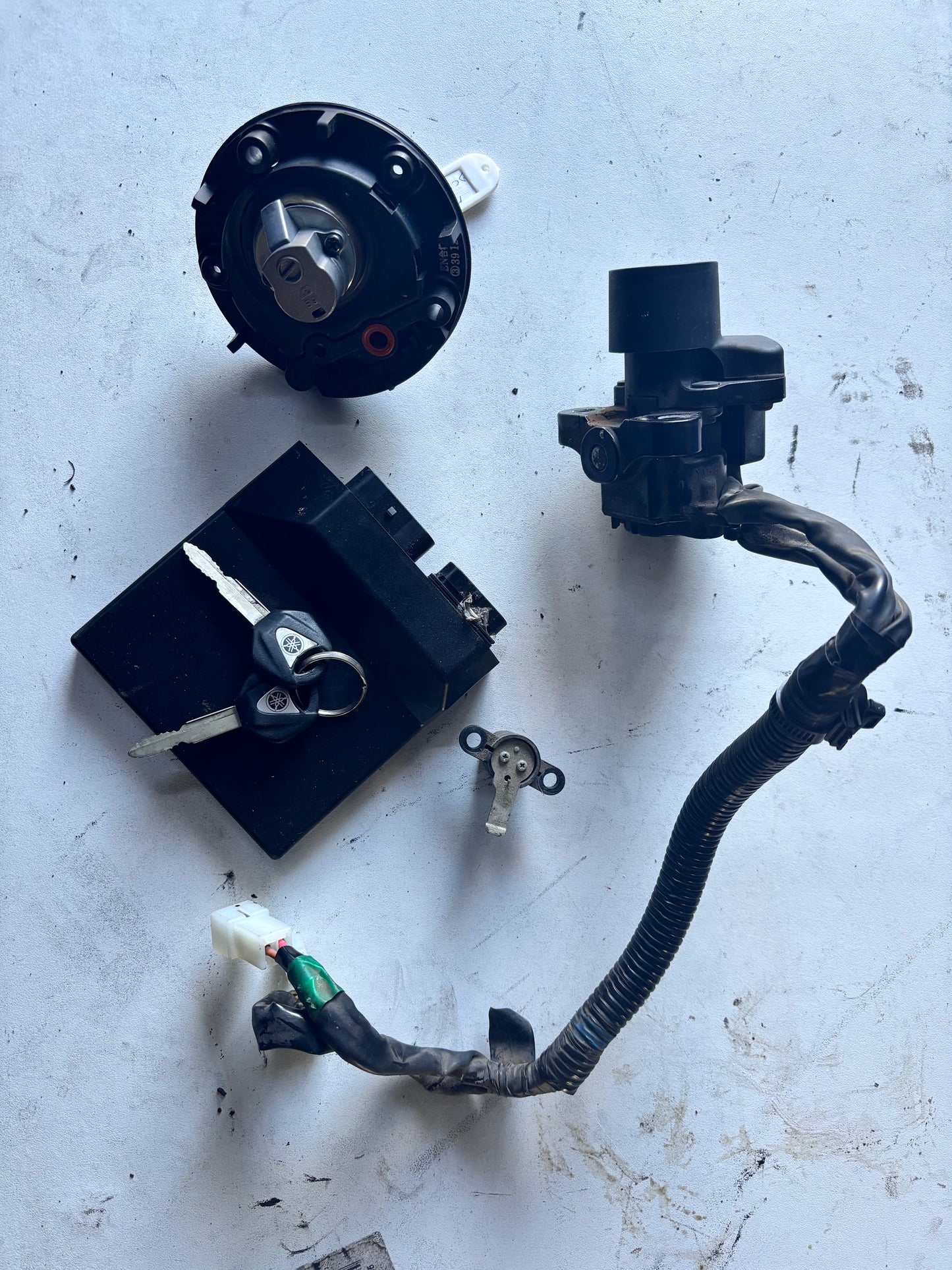 Starterkit Schloss Zündschloss 2 Schlüssel ECU CDI Yamaha MT 09 SP 2017- 2020 ABS