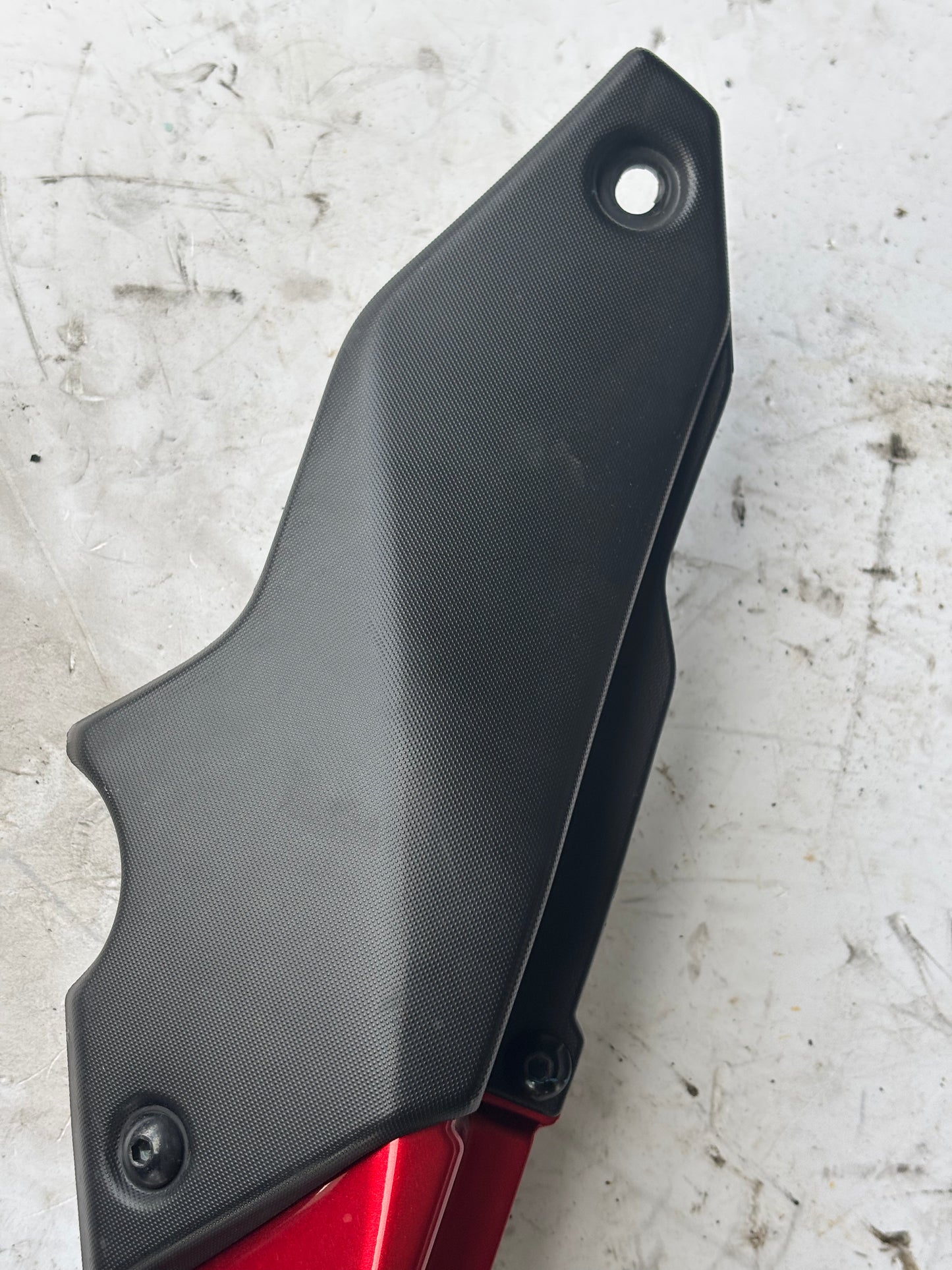 Linke Heckverkleidung Yamaha Tracer 700 2017/2020