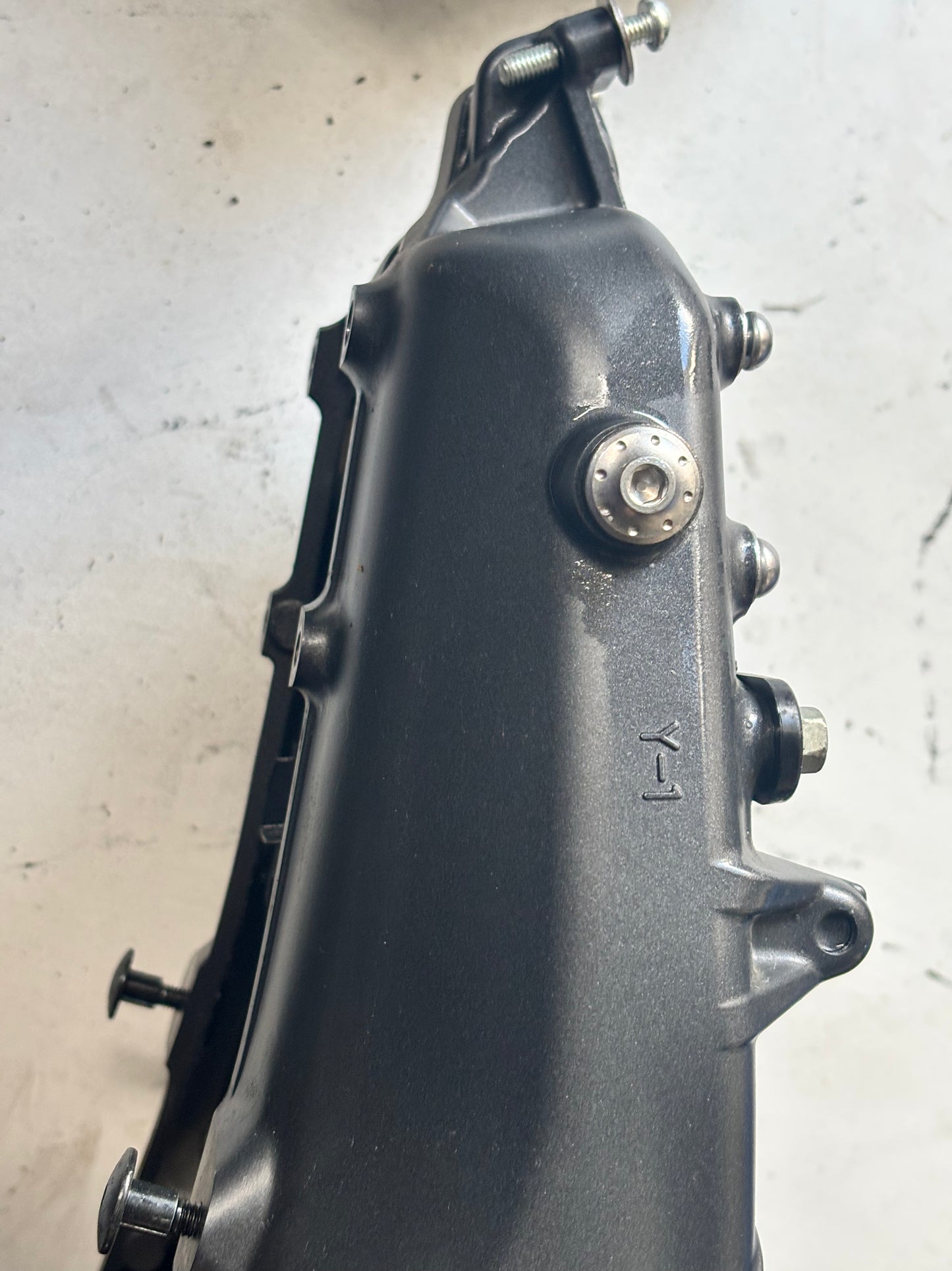 Boucle arrière yamaha mt 09 2021-2024 B7N 211900 900