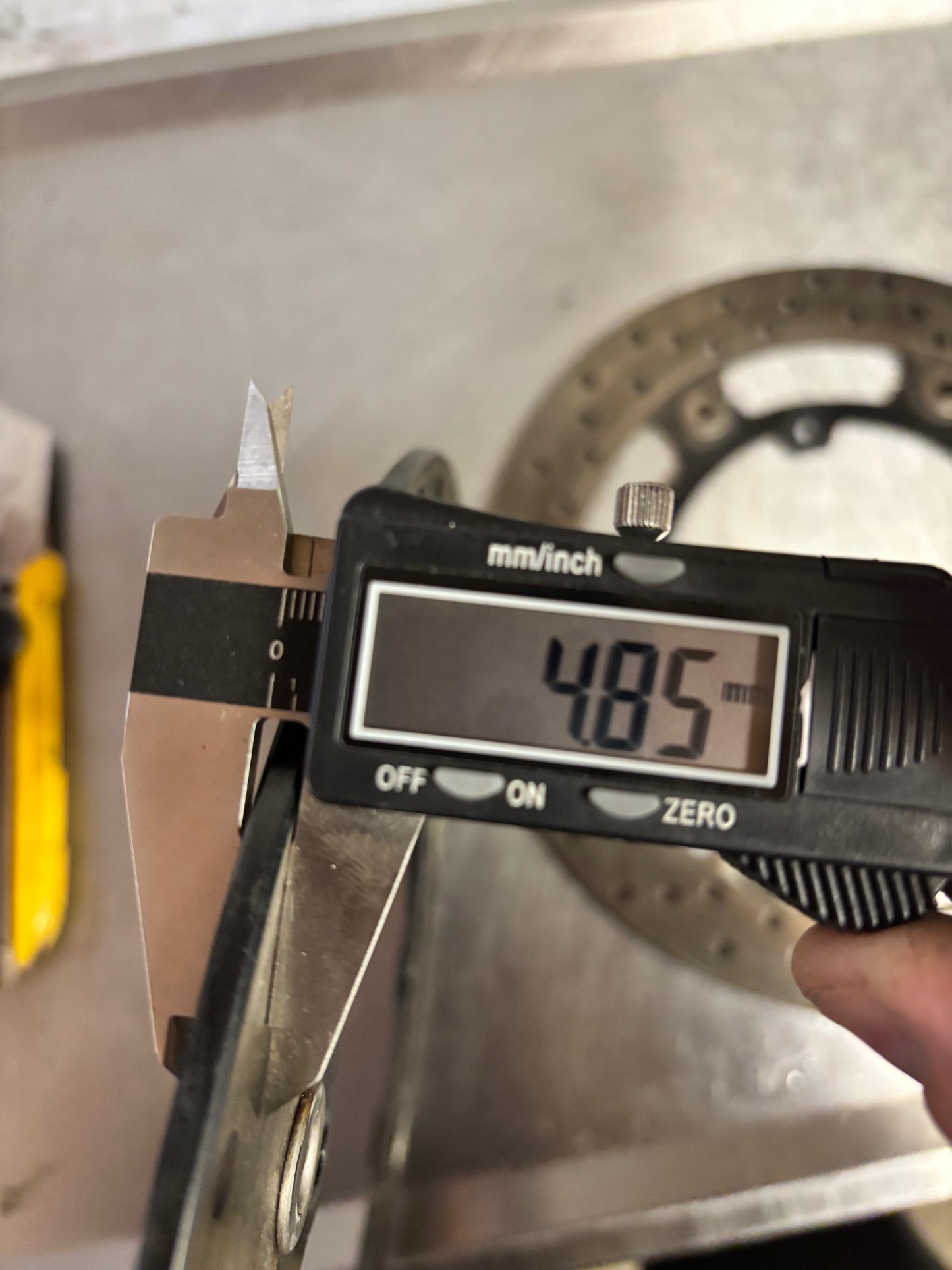 Diques avant X2 yamaha mt 09 2021-2024