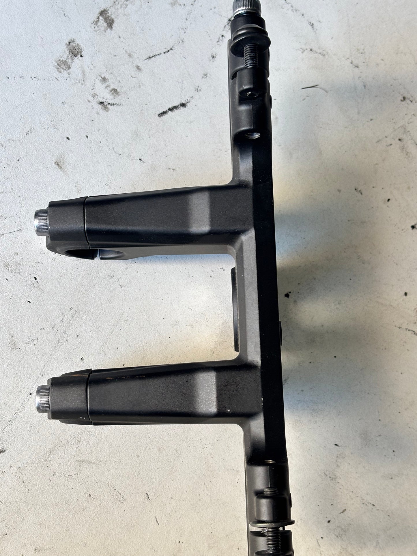 Té supérieur pontet  yamaha mt 07 mt07 2025