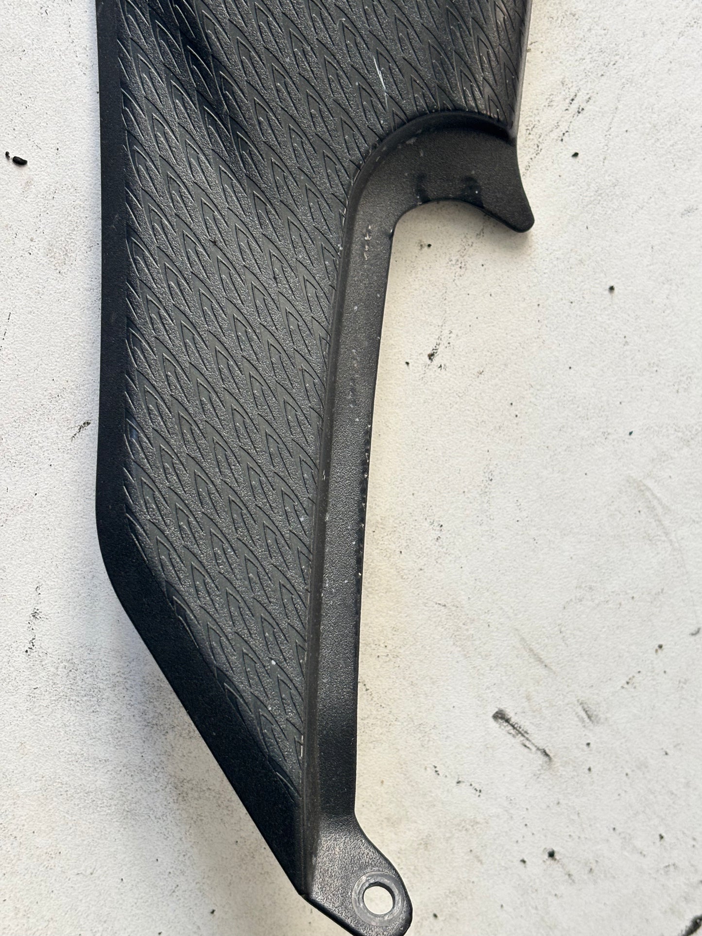Carénage latéral gauche protection réservoir  Kawasaki Er6n er6f 2009/2011