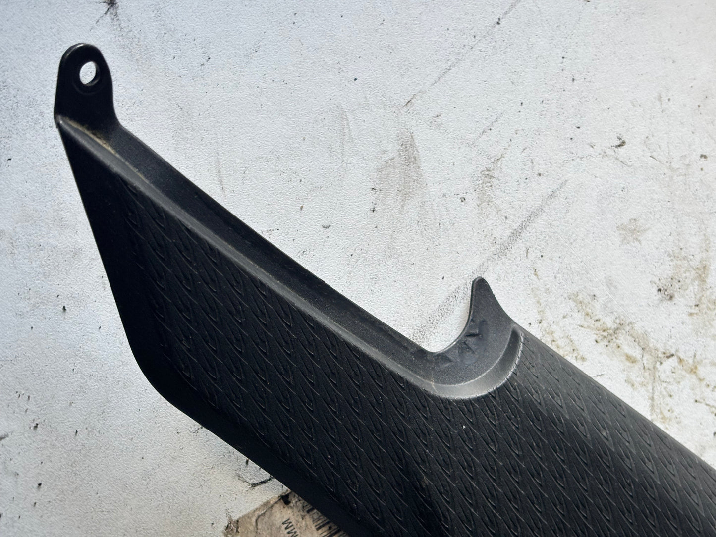 Carénage latéral droit protection réservoir Kawasaki Er6n er6f 2009/2011
