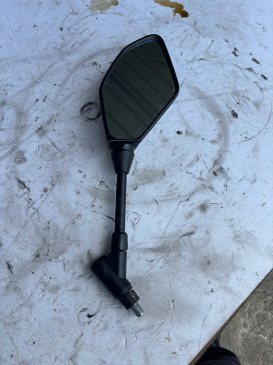 Rechter Rückspiegel Yamaha mt07 2021/2024