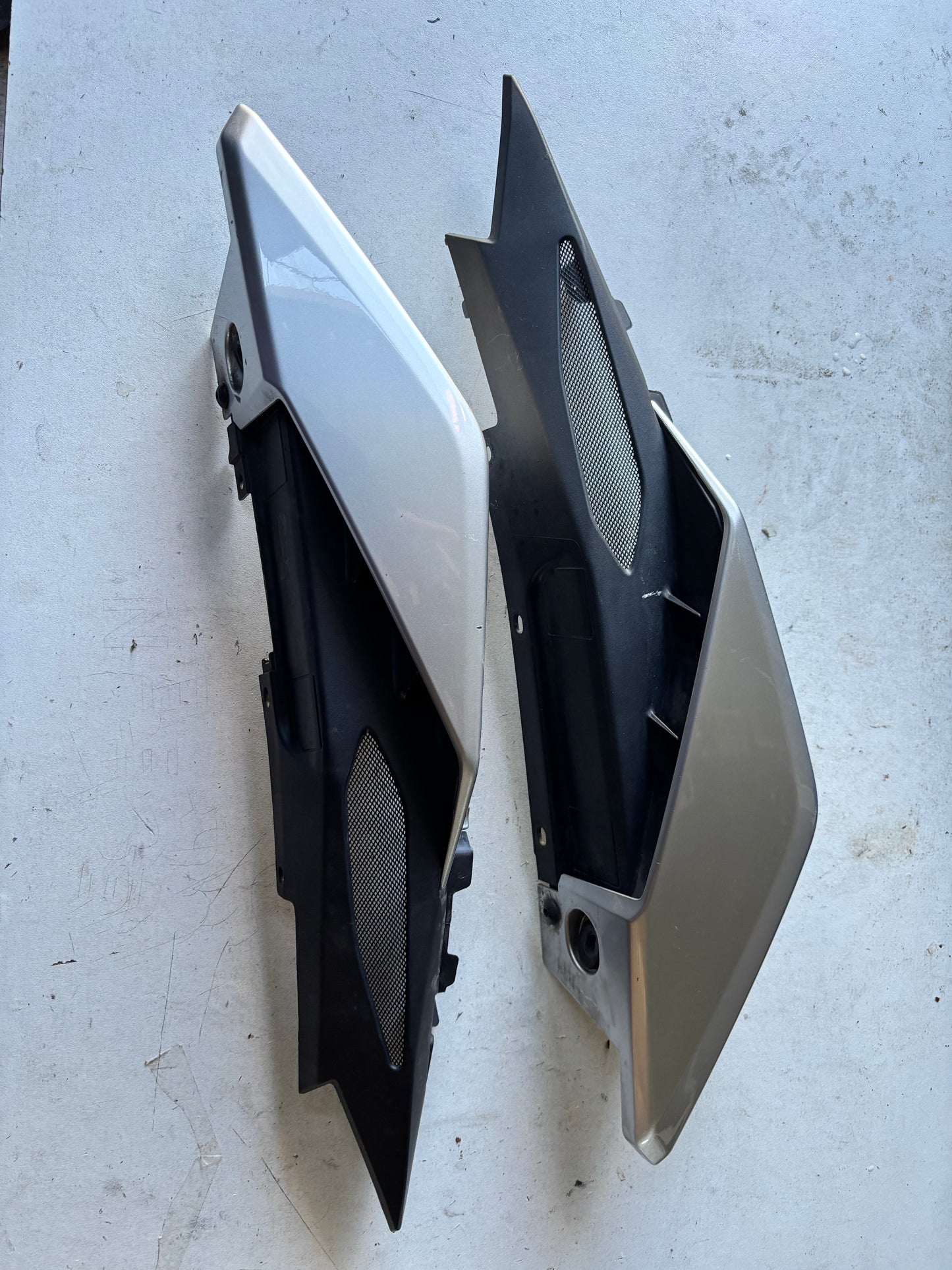Carénage coque arrière droit et gauche Yamaha mt09 2017/2020 SP