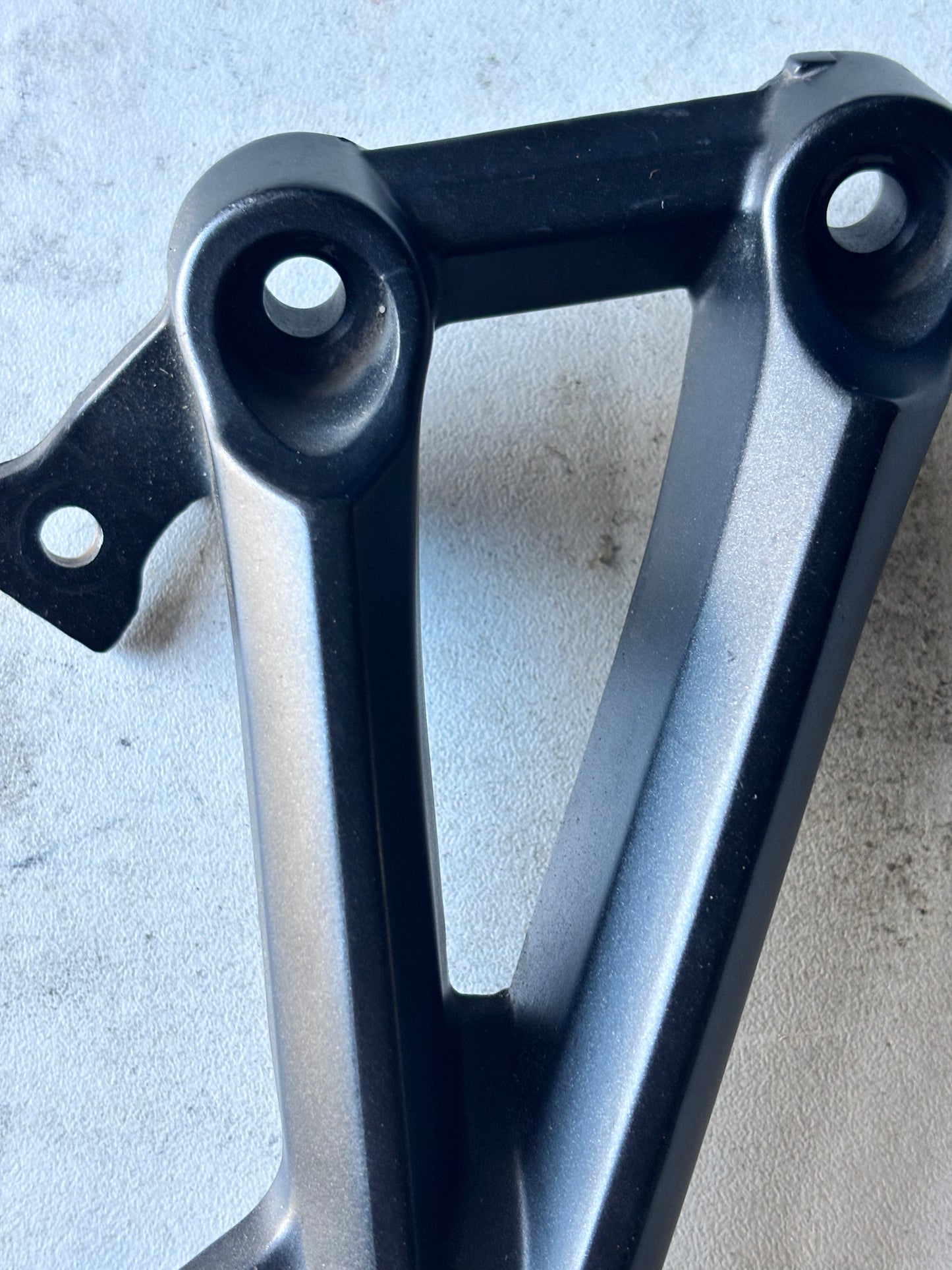 Paire platine passager arrière yamaha mt 09 2013 à 2020