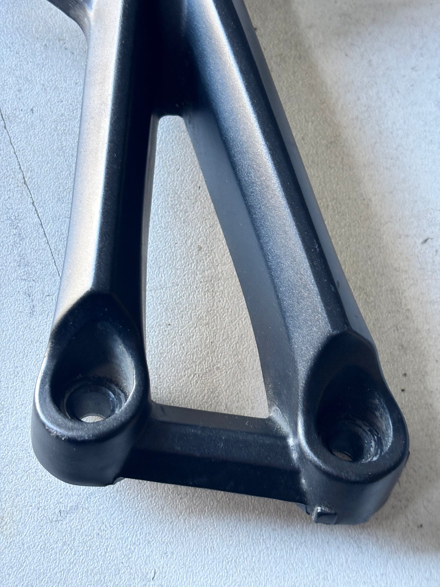 Paire platine passager arrière yamaha mt 09 2013 à 2020