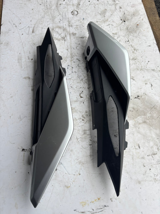 Rechte Heckverkleidung Yamaha MT 09 2017- 2020 SP