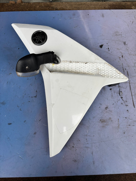 Linke Seitenstütze Yamaha Tracer 900 2015/2017