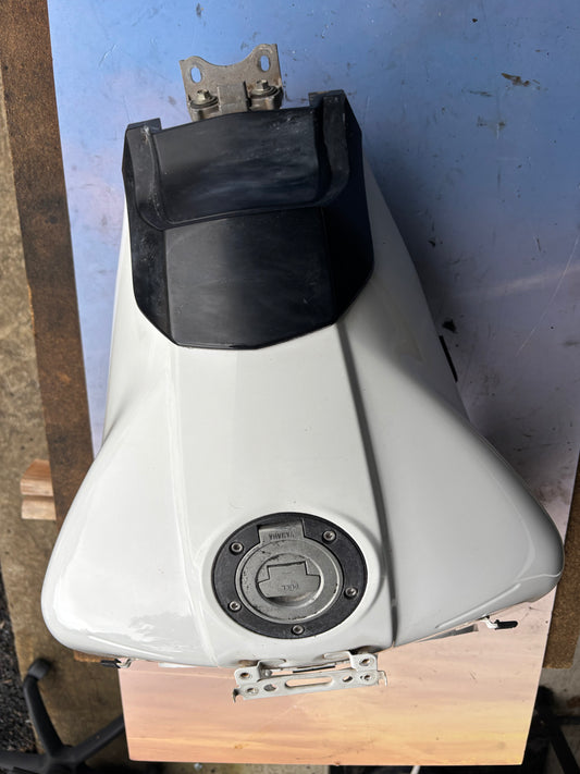 Yamaha Tracer 900 Tank
